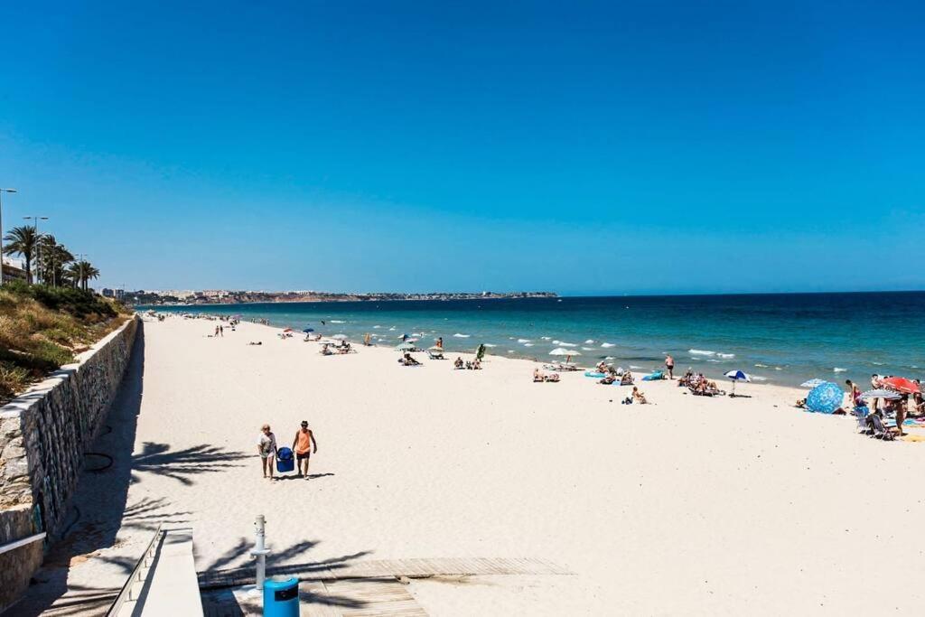 Spacious 2 Bedroom W/ Own Pool 5 Minutes Walk To Beach Campoamor Εξωτερικό φωτογραφία
